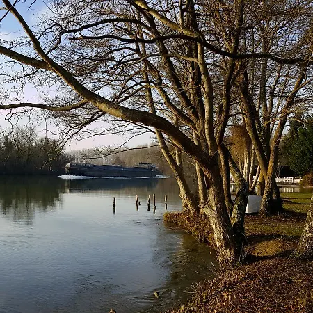 Au Domaine De La Goujonne * Saint-Sauveur-les-Bray