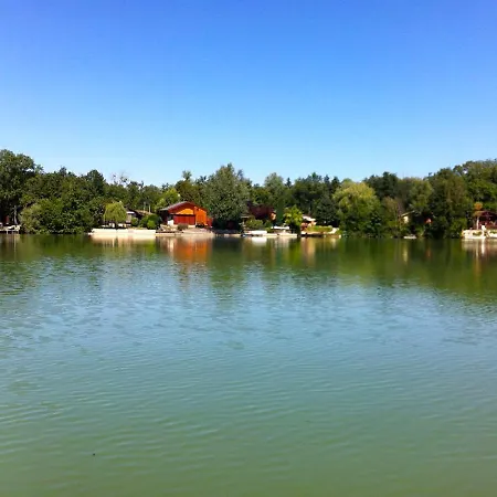 Au Domaine De La Goujonne * Saint-Sauveur-les-Bray
